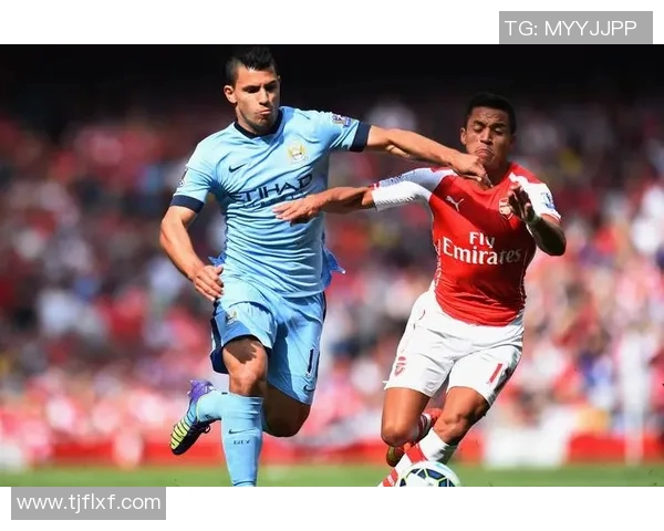 足球明星精彩射门集锦全景视频汇总尽享足球魅力与技巧的完美结合